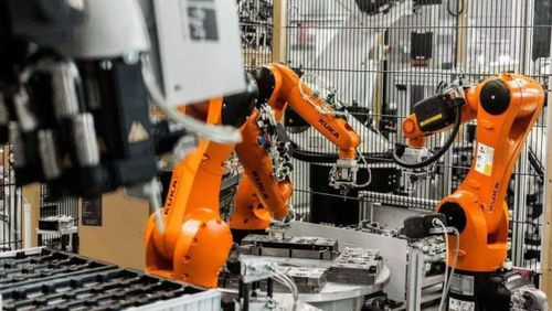协作机器人上市公司毛利率超过20％ 市场现状与竞争格局分析