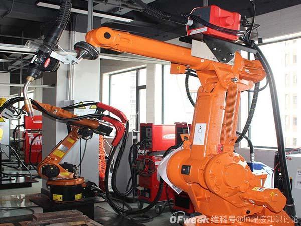 焊接机器人主要优点有哪些(焊接机器人特点)