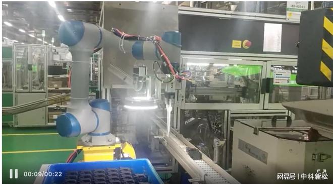 多可®协作机器人助力国际电气巨头施耐德生产智能化升级