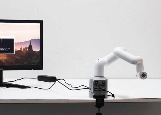 案例分享丨桌面级六轴协作机器人机械臂在教育医疗场景下的应用