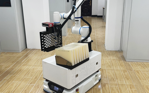 疫情时代，看复合机器人如何运用3D视觉实现档案的无人化管理